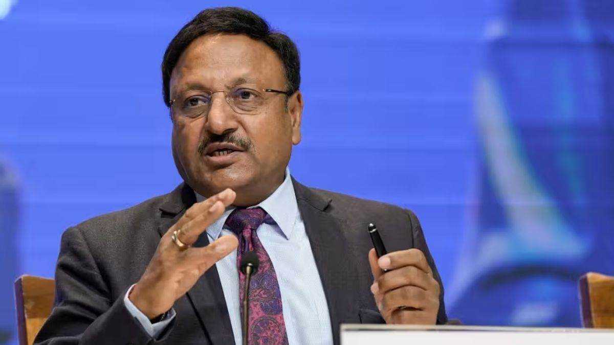 जम्मू कश्मीर में जल्द होंगे विधानसभा चुनाव, जनता विभाजनकारी ताकतों को देगी जवाब : चुनाव आयोग